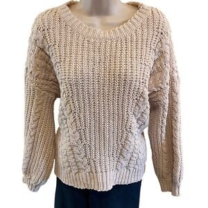 ☀️Small, POL, Textured Cream oversized chunky Knit Pullover.